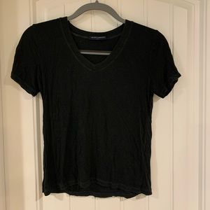 Brandy Melville v neck tee